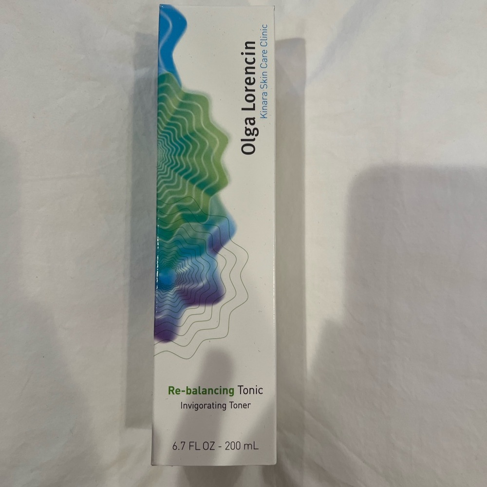 Olga Lorencin re-balancing Tonic|invigorating toner ONLY OPENED FOR THE PICTURE